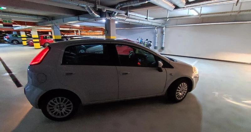 Fiat Punto cena 16500 przebieg: 160901, rok produkcji 2010 z Wrocław małe 56